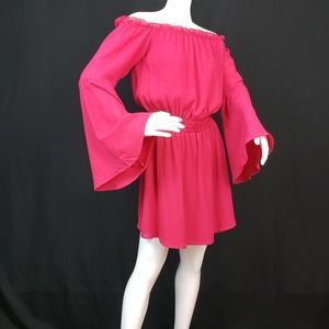 🆕️ 🌴 NA-KD Off-the-Shoulder Crepe Mini Dress // (NWT)